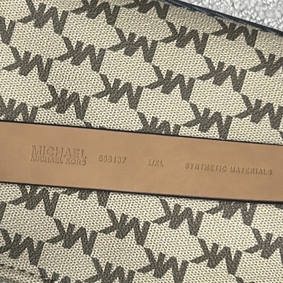 NWT Michael Kors Belt Bag L/XL Pink - Picture 2 of 7